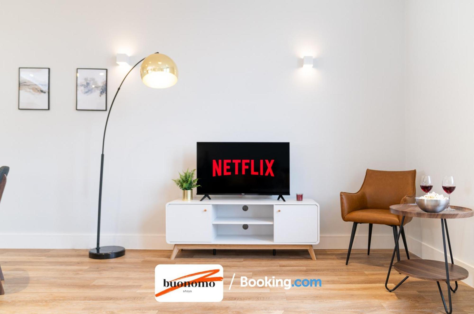 Two Bedroom Apartment At Buonomo Stays Short Lets & Serviced Accommodation Close To Wimbledon Tennis Courts Londres Exterior foto