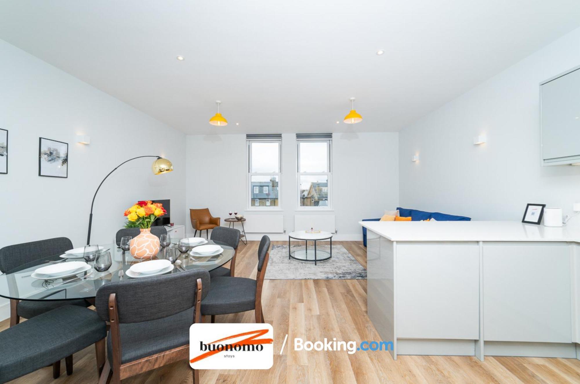 Two Bedroom Apartment At Buonomo Stays Short Lets & Serviced Accommodation Close To Wimbledon Tennis Courts Londres Exterior foto
