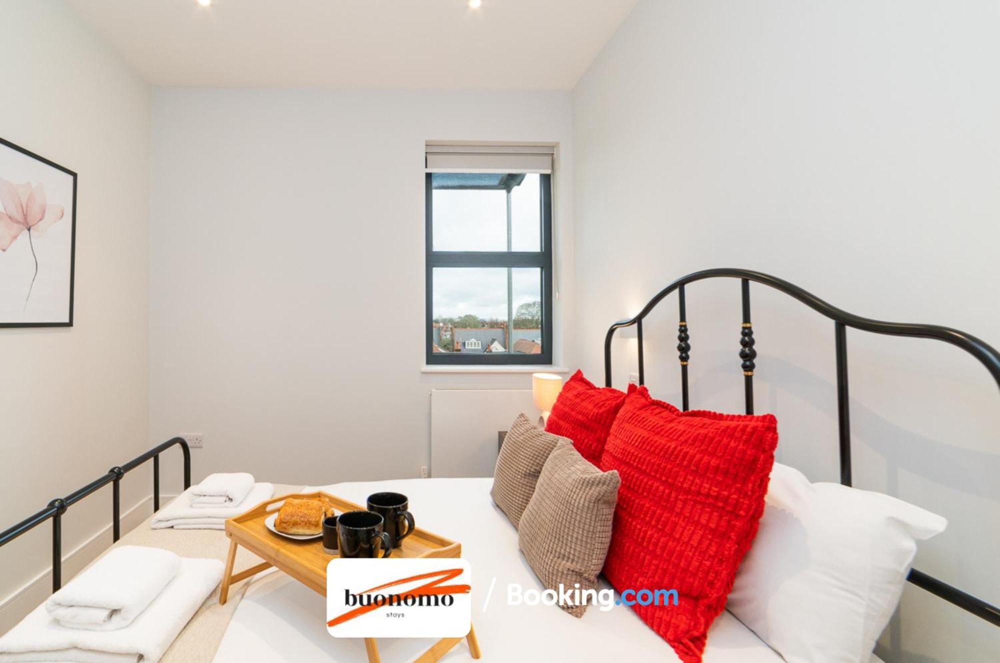 Two Bedroom Apartment At Buonomo Stays Short Lets & Serviced Accommodation Close To Wimbledon Tennis Courts Londres Exterior foto
