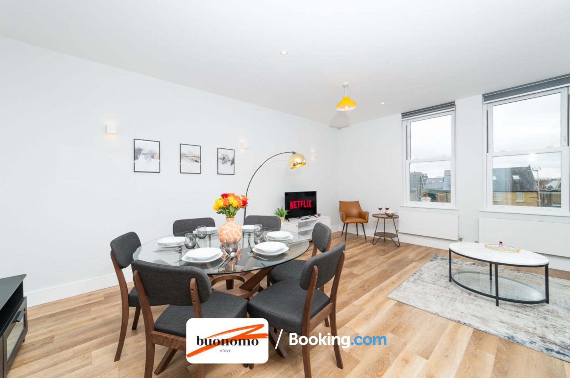 Two Bedroom Apartment At Buonomo Stays Short Lets & Serviced Accommodation Close To Wimbledon Tennis Courts Londres Exterior foto